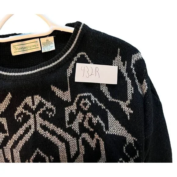 VINTAGE Shenanigans Black and White Patterned Sweater SZ M - Picture 6 of 6